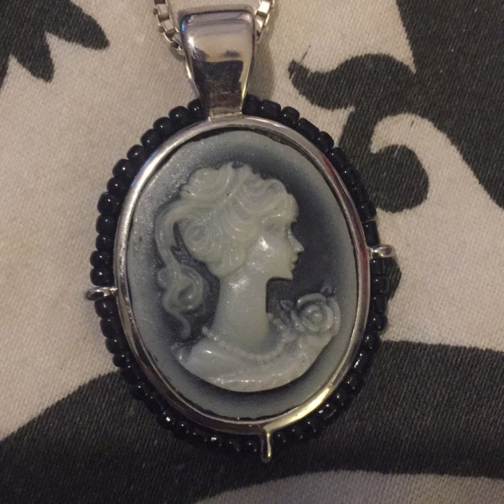 Lia Sophia cameo necklace